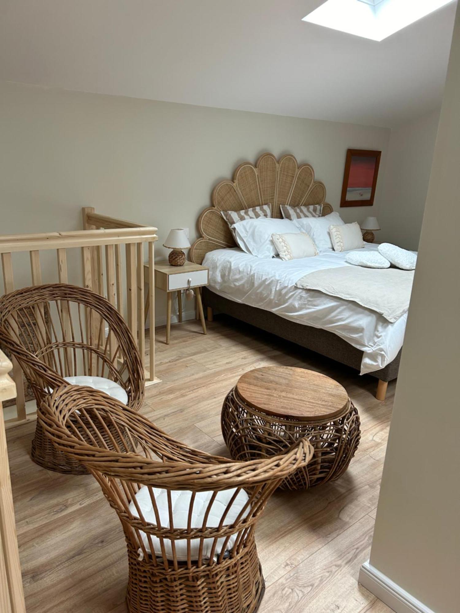 Gémozac Domaine De La Gemoliere B&B 외부 사진