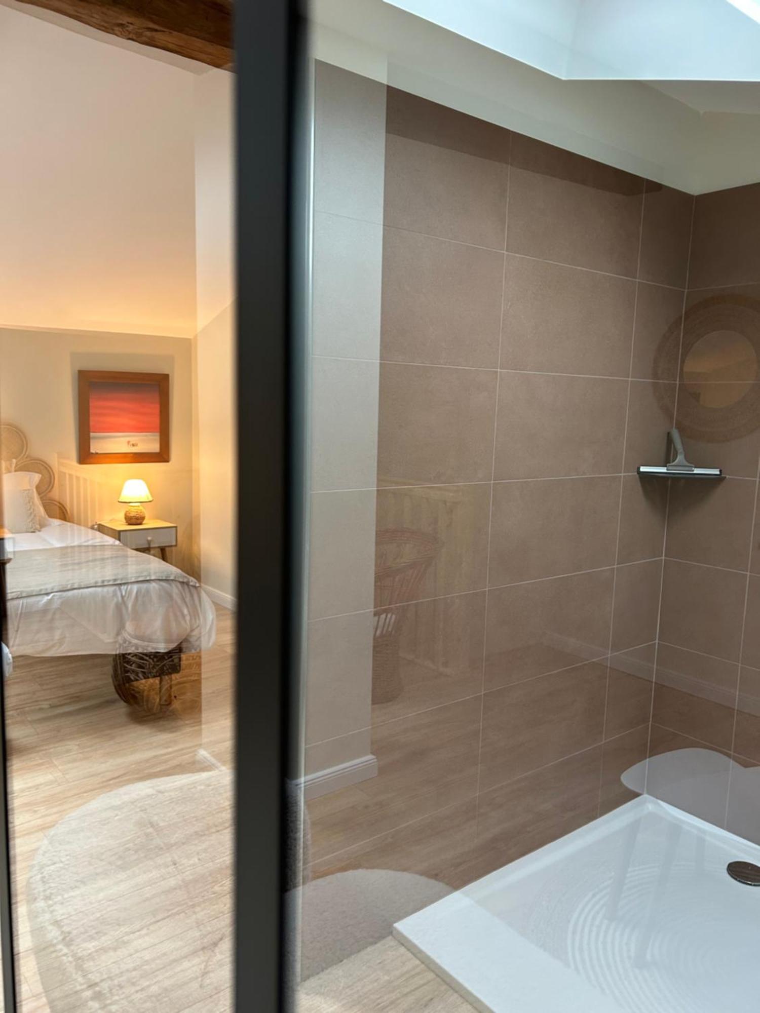 Gémozac Domaine De La Gemoliere B&B 외부 사진