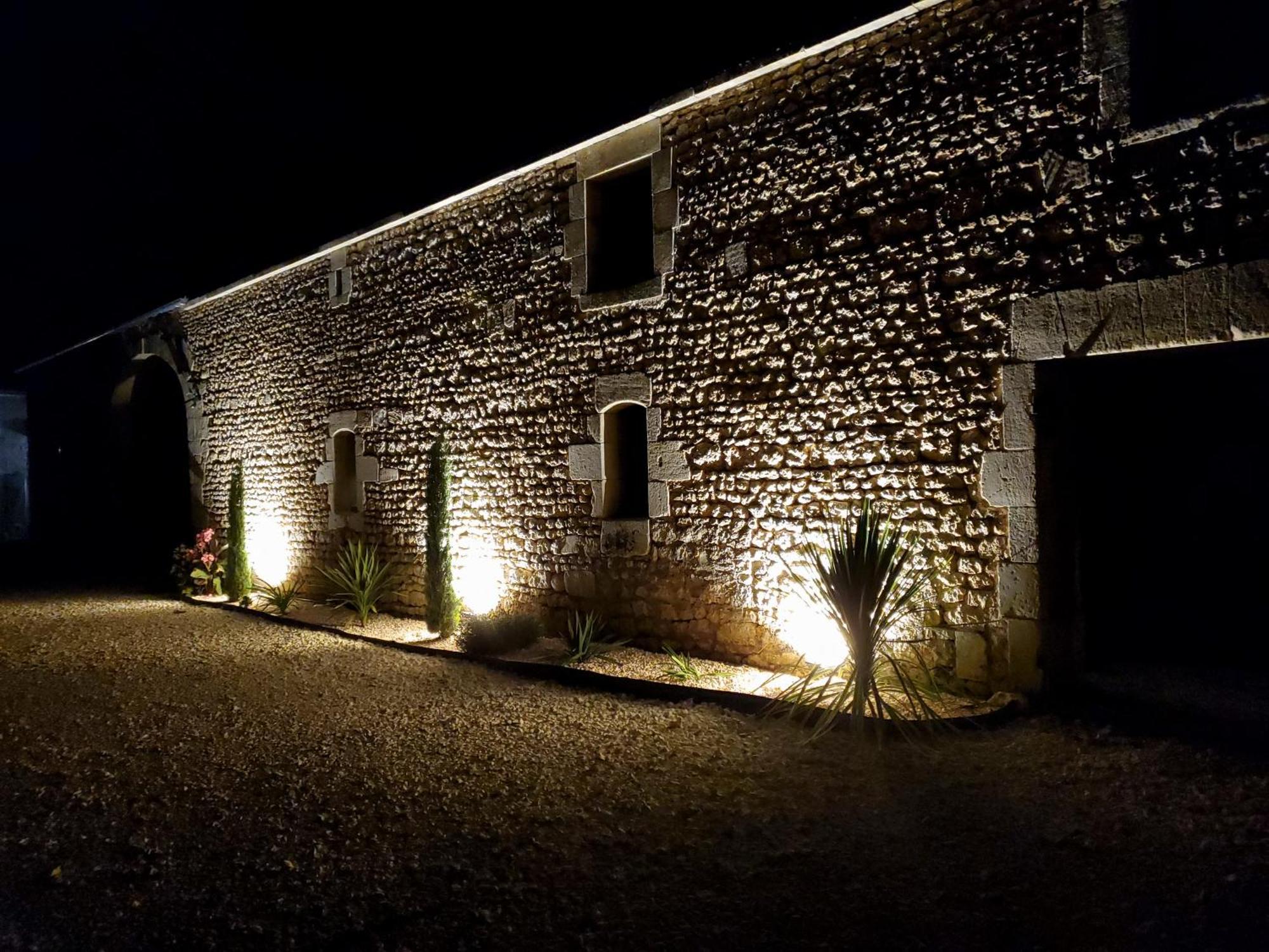 Gémozac Domaine De La Gemoliere B&B 외부 사진